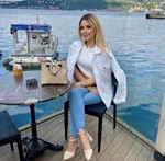 Sena Sezer/ Piyano-Şan Eğitmeni Adana/ Piyano 