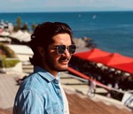 "Ana dili Arapça olan bir eğitmen"